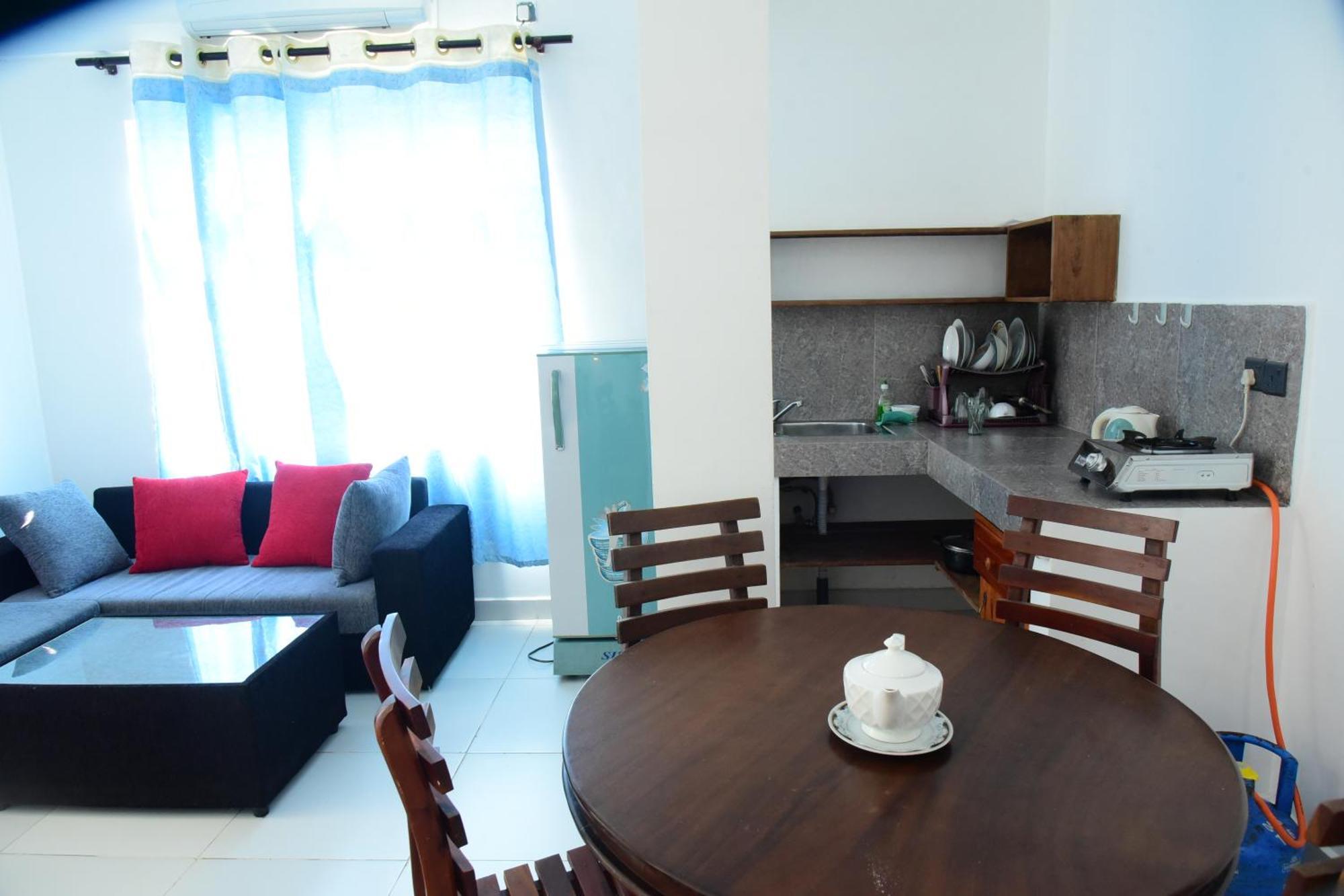 Happy Tuna Guesthouse 히카두와 외부 사진